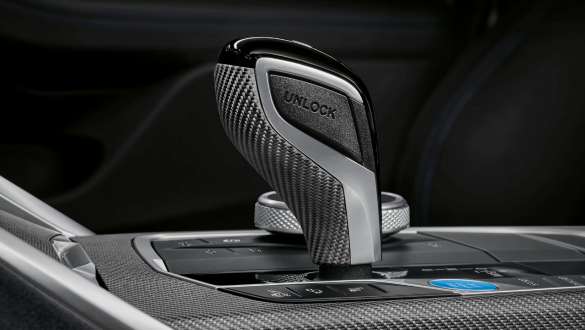 M Performance transmissiehendel Alcantara BMW i4 M50 G26 M Performance transmissiehendel Alcantara BMW i4 M50 G26