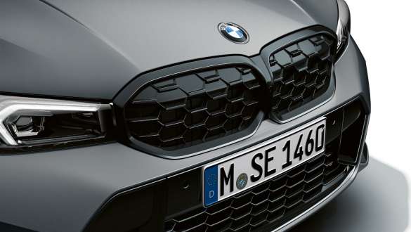 BMW nierengrille in meshdesign BMW M340i xDrive Sedan G20 BMW M340i xDrive Sedan G20 BMW Individual Frozen Pure Grey metallic BMW nierengrille in meshdesign