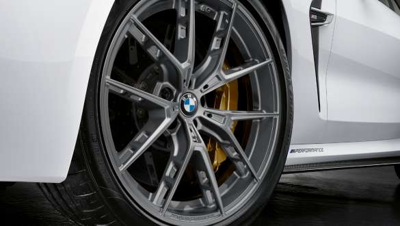 20 inch gesmeden M Performance wielen in Y-spaak styling 863 M Ferricgrau mat M Performance Parts BMW M8 Coupé F92 LCI facelift 20 inch M Performance gesmede lichtmetalen wielen in Y-Spaak styling 863 M Ferricgrey mat M Performance Parts BMW M8 Coupé F92 LCI Facelift