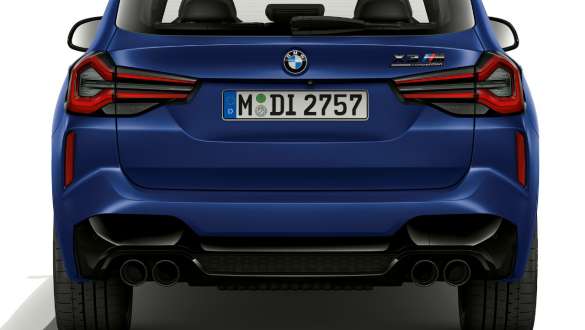 Design van de achterzijde BMW X3 M Competition F97 LCI facelift BMW X3 M Competition F97 LCI facelift Frozen Marina Bay Blau metallic design van de achterzijde achteraanzicht