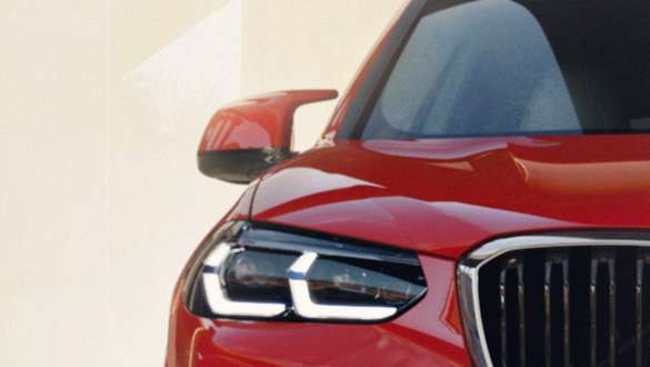 M buitenspiegels BMW X4 M F98 LCI facelift BMW X4 M F98 LCI facelift Toronto Rot metallic M buitenspiegels