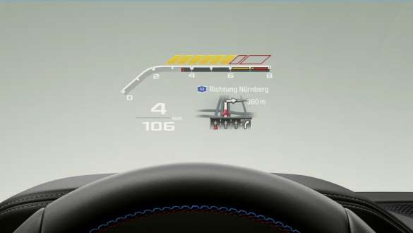 BMW X6 M Modellen F96 M specifiek Head-Up Display BMW X6 M Modellen F96 SUV interieur M specifiek Head-Up Display