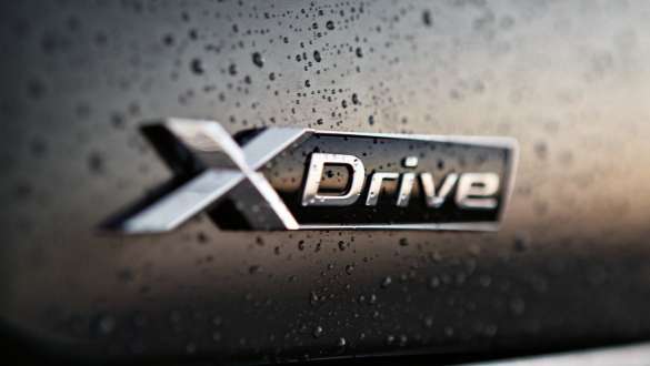BMW X6 G06 M50i met xDrive BMW X6 M50i G06 SUV intelligente BMW xDrive vierwielaandrijving