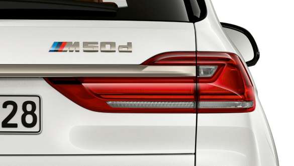 BMW X7 M50d G07 typeaanduiding aan de achterzijde BMW X7 M50d G07 typeaanduiding aan de achterzijde