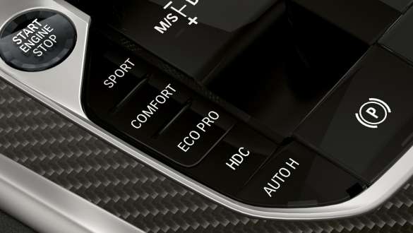 Driving Experience Control BMW X6 G06 Driving Experience Control BMW X6 toetsen close-up