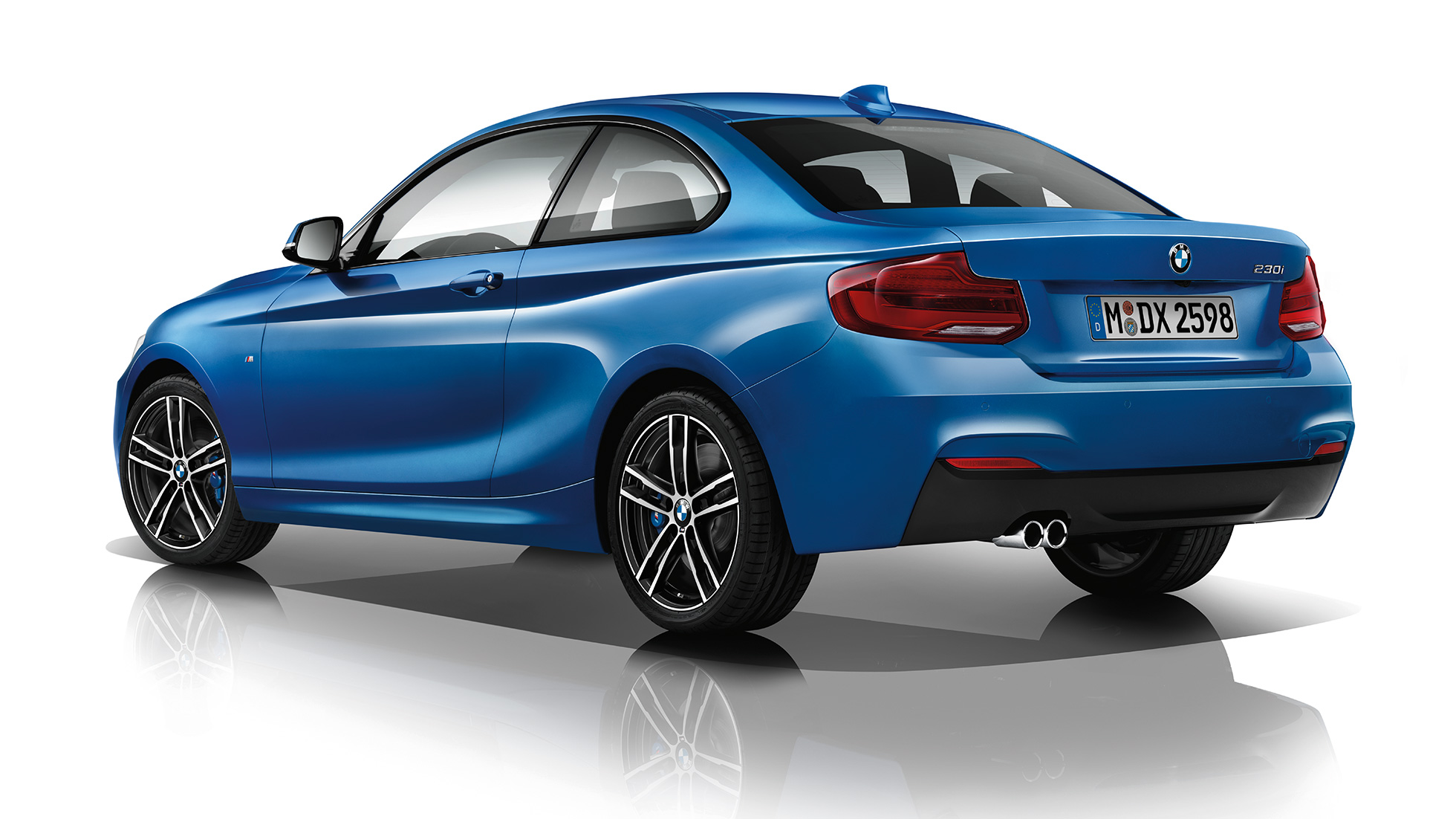 BMW 2 Serie Coupé, Model M Sport driekwart achteraanzicht BMW 2 Serie Coupé, Model M Sport driekwart achteraanzicht