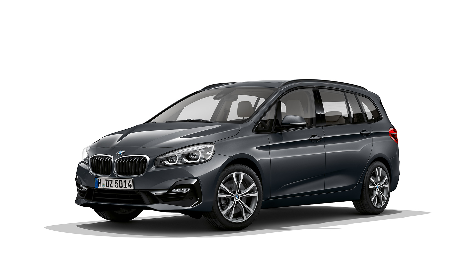 Driekwart vooraanzicht BMW 2 Serie Gran Tourer Model Sport Line BMW 2 Serie Gran Tourer 220d Model Sport Line F46 Facelift 2018 Mineralgrau metallic driekwart vooraanzicht