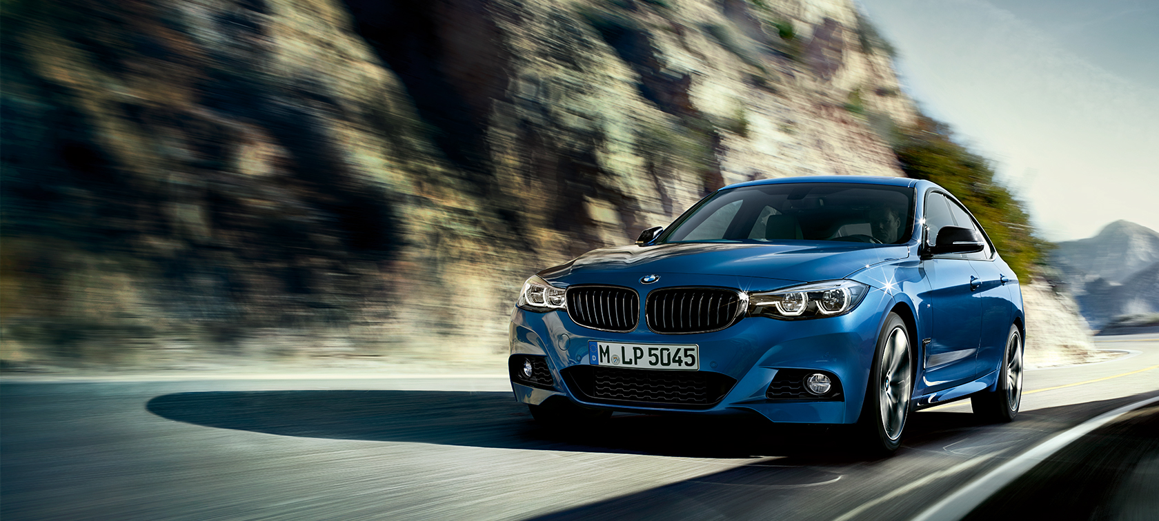 BMW 3 Serie Gran Turismo, rijopname vooraanzicht BMW 3 Serie Gran Turismo, rijopname vooraanzicht