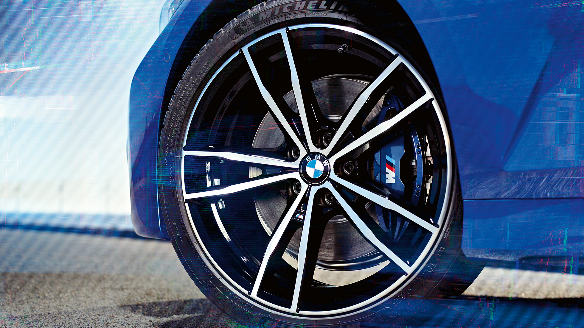 BMW 3 Serie Sedan, lichtmetalen wielen in styling 791 M Close-up van de 19 inch lichtmetalen wielen in styling 791 M Jetblack van de BMW 3 Serie Sedan