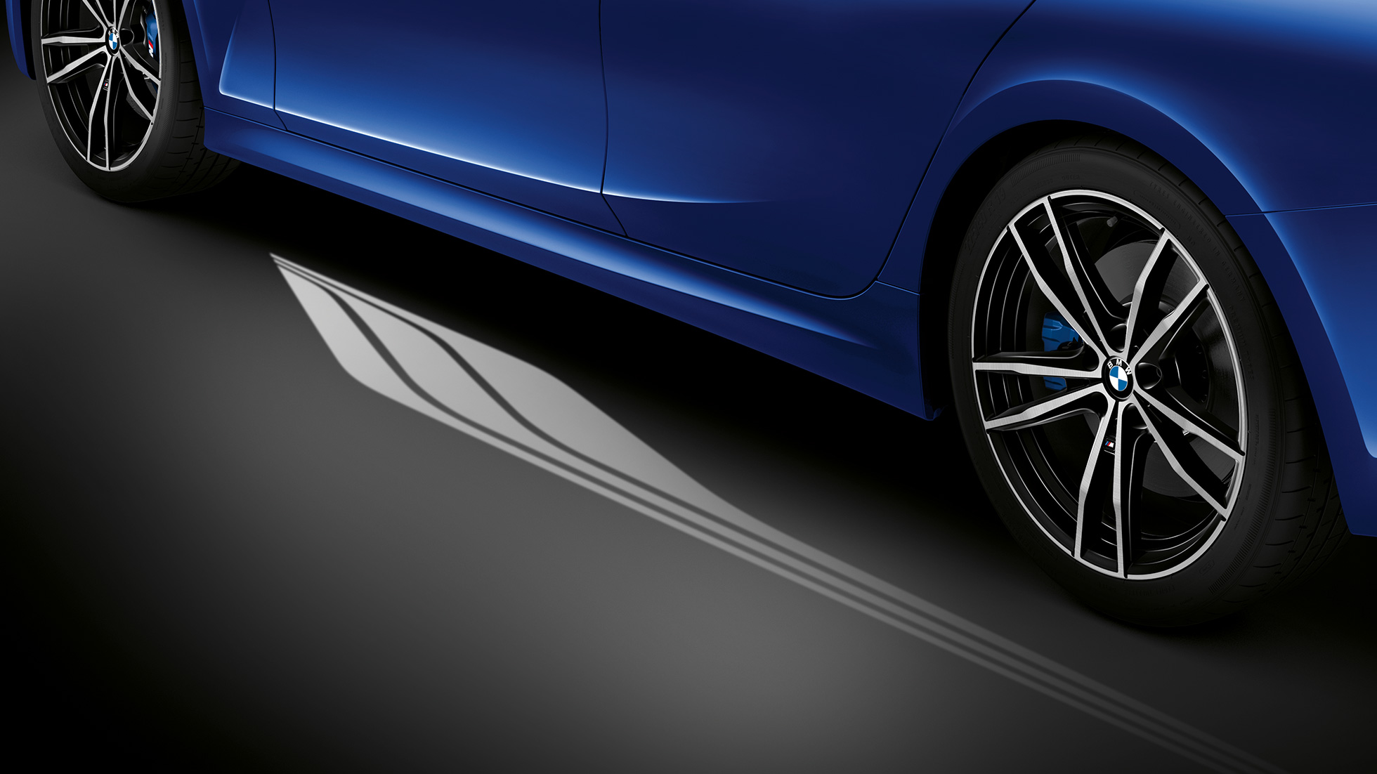 BMW 3 Serie Sedan, Welcome Light Carpet BMW 3 Serie Sedan, Welcome Light Carpet, zijaanzicht deur bestuurder