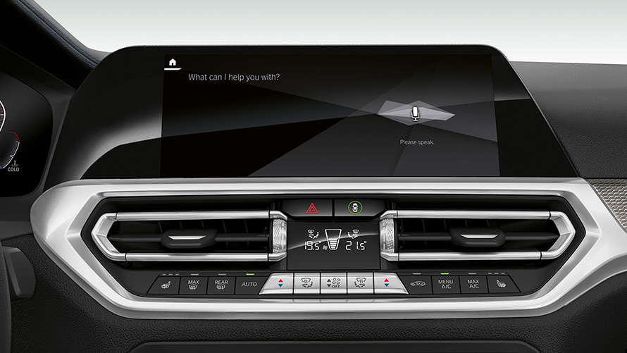 BMW 3 Serie Sedan (G20), BMW Intelligent Personal Assistant. Frontale close-up van cockpitdisplay BMW 3 Serie Sedan (G20) met BMW Live Intelligent Personal Assistant.
