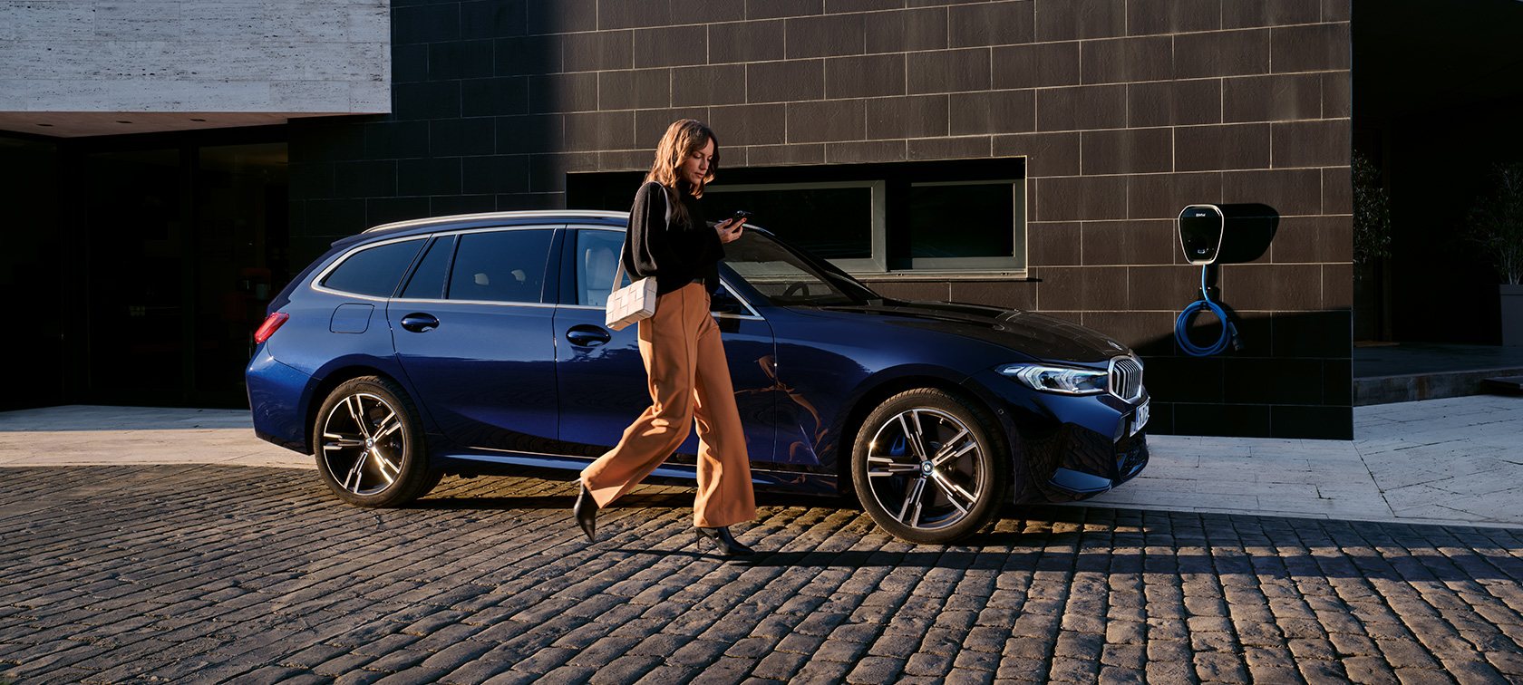 BMW 3 Serie Touring LCI G21 Plug-in Hybrid video BMW 3 Serie Touring LCI G21 Plug-in Hybrid video