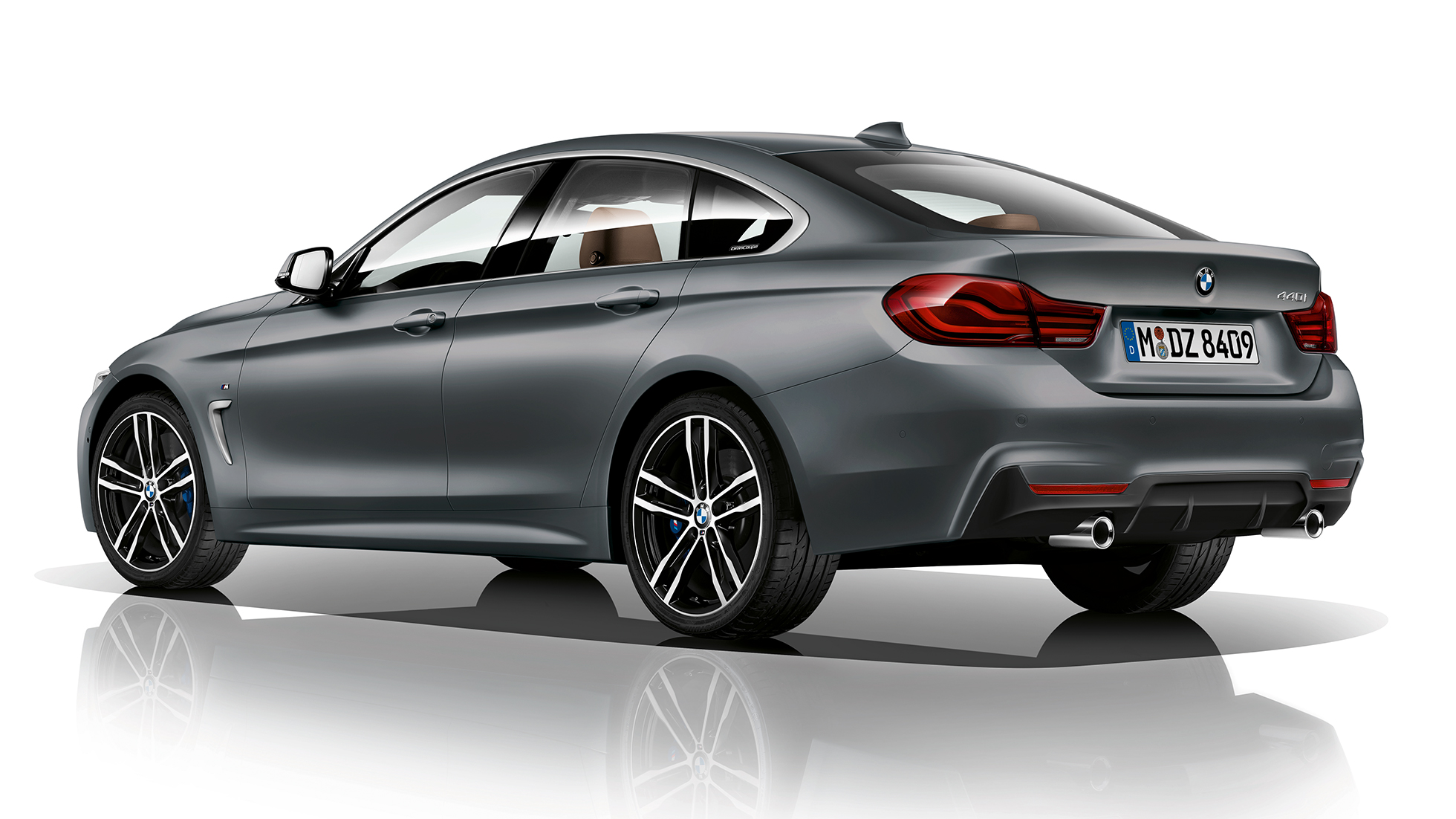 BMW 4 Serie Gran Coupé, Model M Sport driekwart achteraanzicht BMW 4 Serie Gran Coupé, Model M Sport driekwart achteraanzicht