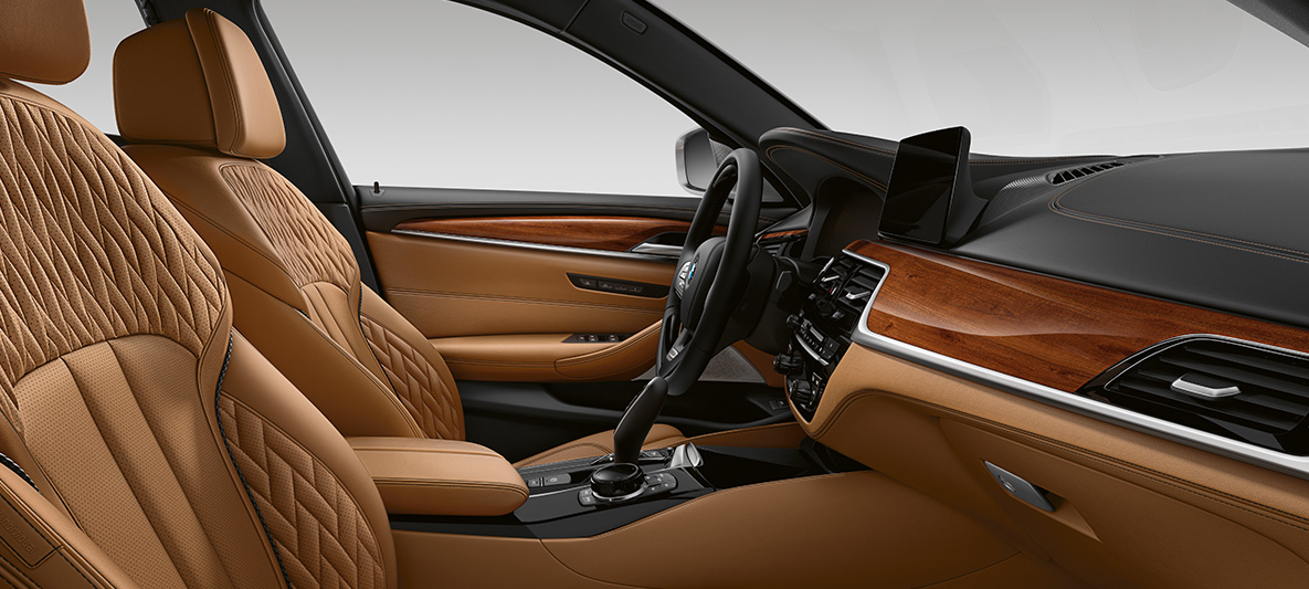 Volleder BMW 5 Serie Sedan G30 Individual interieur Volleder BMW 5 Serie Sedan Individual G30 facelift interieur cockpit