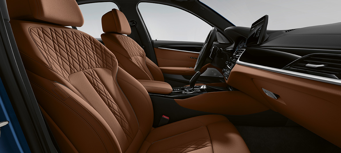 Volleder BMW 5 Serie Sedan G30 Individual interieur Volleder BMW 5 Serie Sedan Individual G30 facelift interieur cockpit