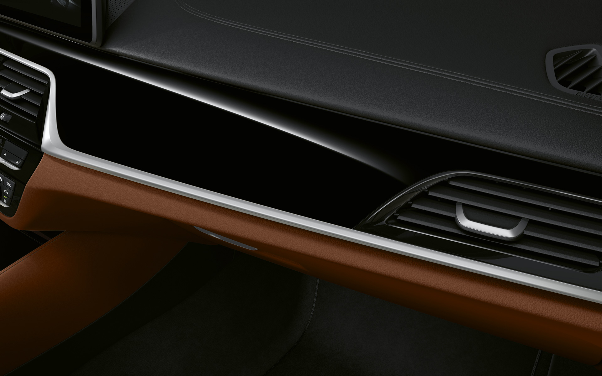 BMW 5 Serie Sedan G30 LCI cockpit close-up BMW Individual interieurlijsten Pianolack Schwarz BMW 5 Serie Sedan G30 facelift cockpit close-up BMW Individual interieurlijsten Pianolack Schwarz