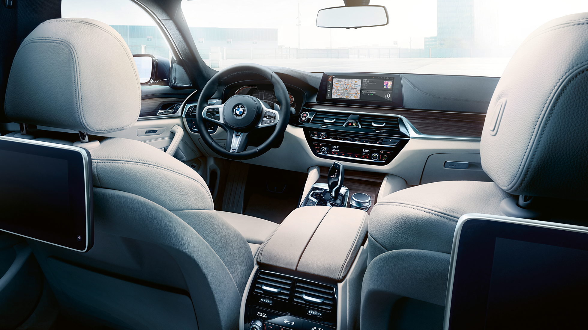 Cockpitdesign BMW 5 Serie Touring Cockpit BMW 5 Serie Touring 530d xDrive Touring G31 Mediterranblau metallic
