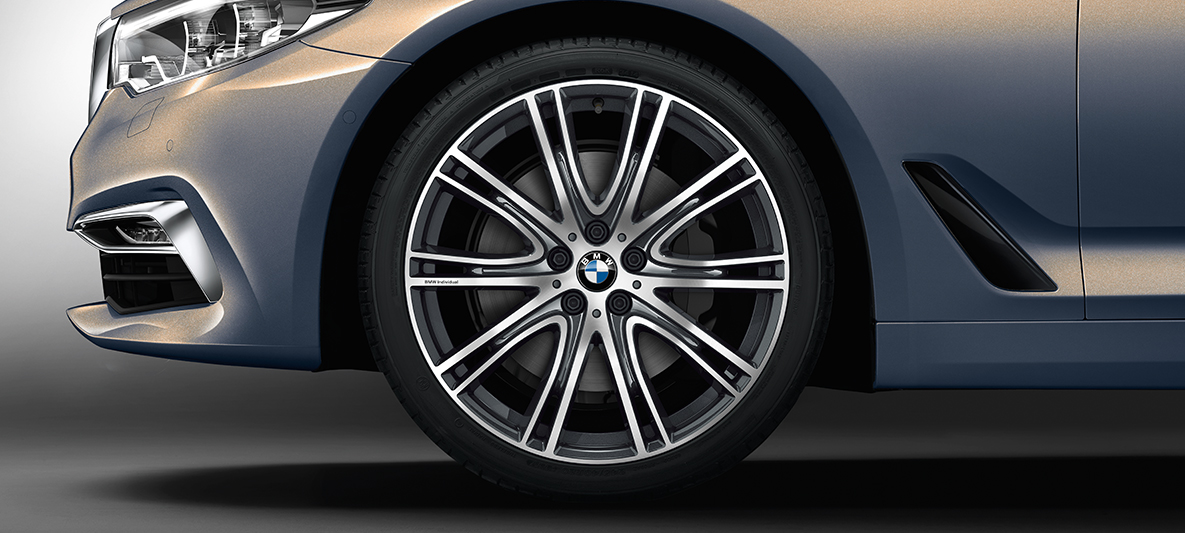 BMW Individual wiel BMW 5 Serie Touring BMW Individual BMW 5 Serie Touring G31 Champagner Quarz metallic velg