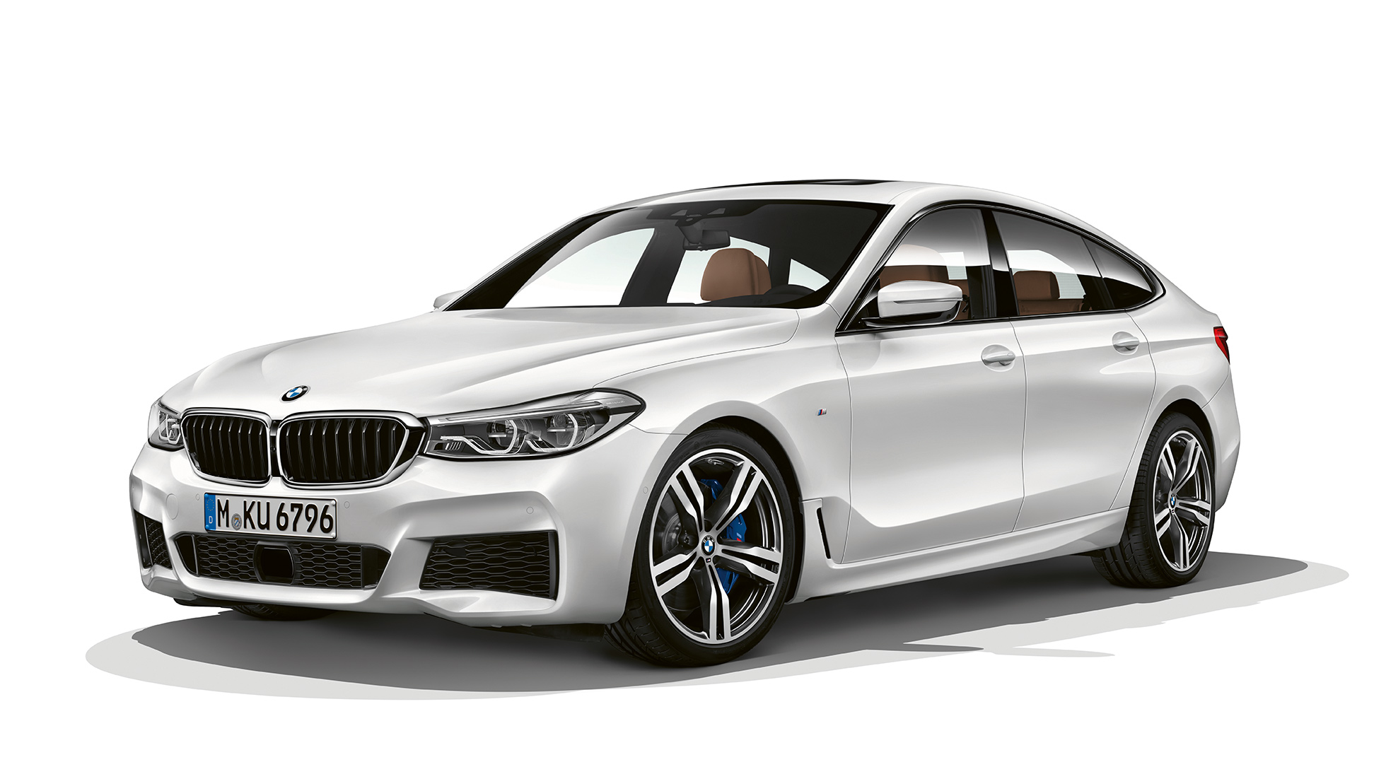 BMW 6 Serie Gran Turismo G32 M Sportpakket driekwart vooraanzicht BMW 6 Serie Gran Turismo G32 2017 M Sportpakket Mineralweiß metallic driekwart vooraanzicht