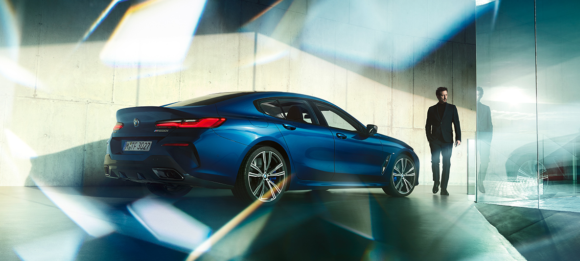 BMW Individual driekwart achteraanzicht BMW 8 Serie Gran Coupé, BMW Individual driekwart achteraanzicht