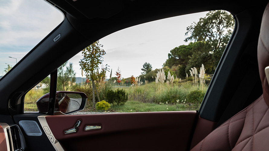 BMW iX i20 elektrische SUV duurzaamheid BMW iX i20 elektrische SUV interieur Suite duurzaamheid