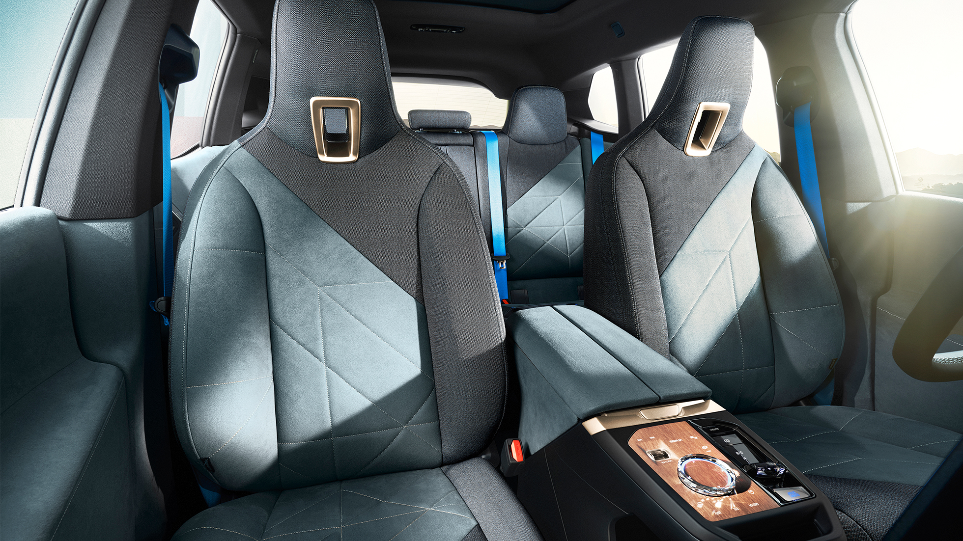BMW iX achterbank Loft Stonegrey BMW iX i20 achterbank Loft Stonegrey