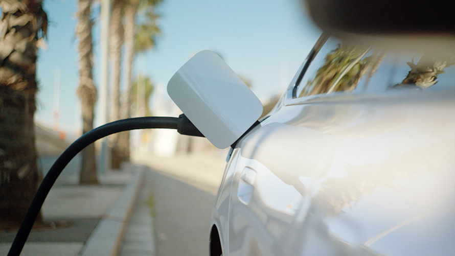 Opladen van de BMW i4 in video G26 Opladen van de BMW i4 in video G26