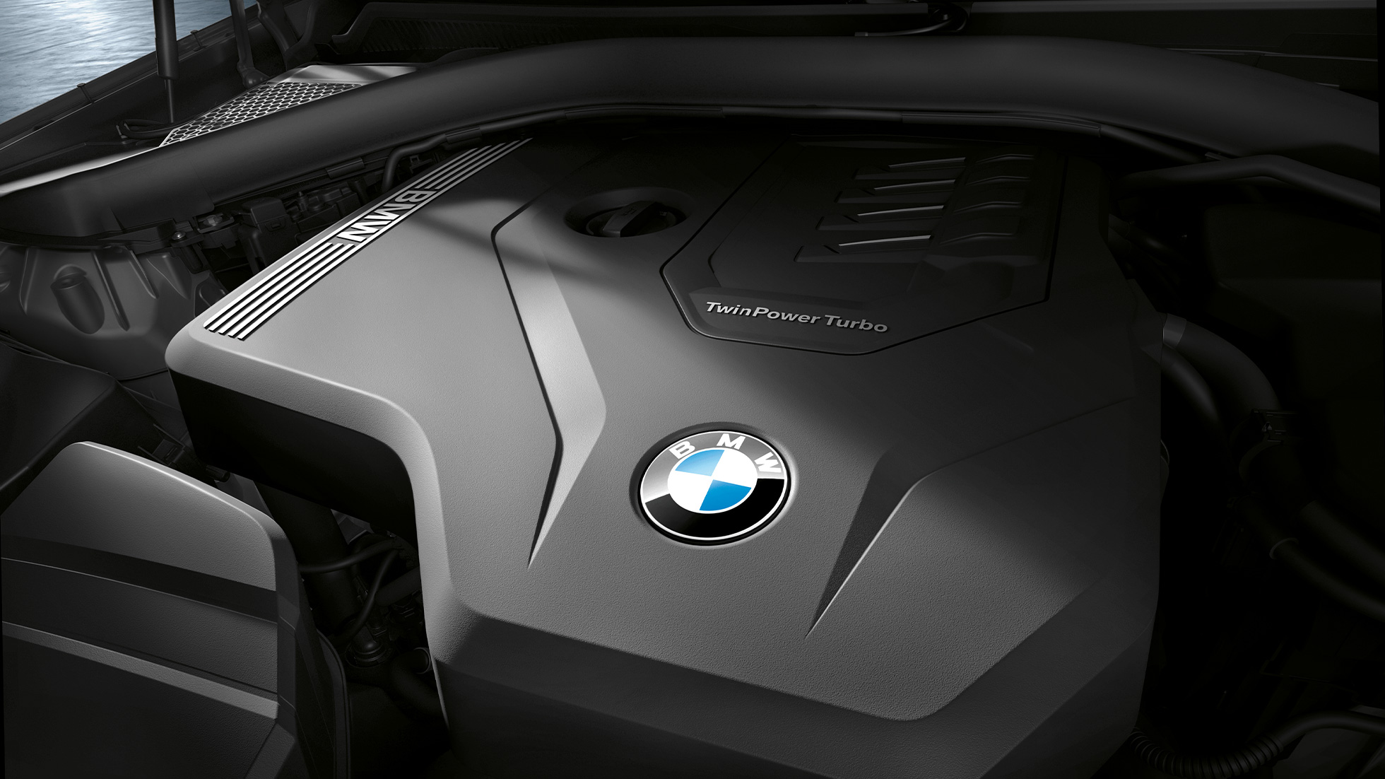 Motor BMW M340i xDrive Sedan Motor BMW M340i xDrive Sedan G20 Saphir Schwarz metallic close-up