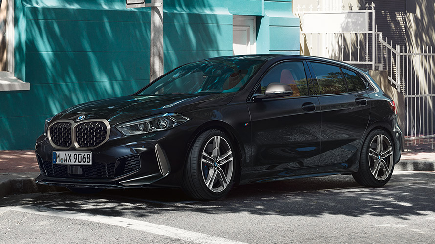 BMW M135i xDrive (F40) Saphirschwarz metallic, technische gegevens BMW M135i xDrive (F40) Saphirschwarz metallic, technische gegevens