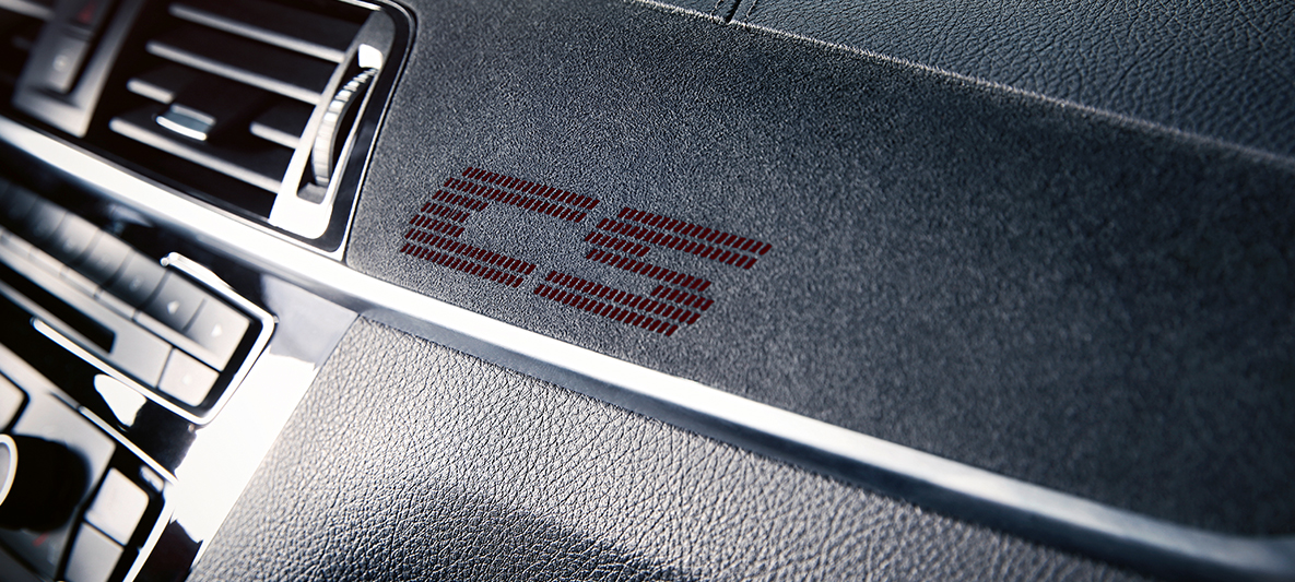 Interieurlijsten BMW M2 CS Interieurlijsten BMW M2 CS F87 Misano Blau metallic details