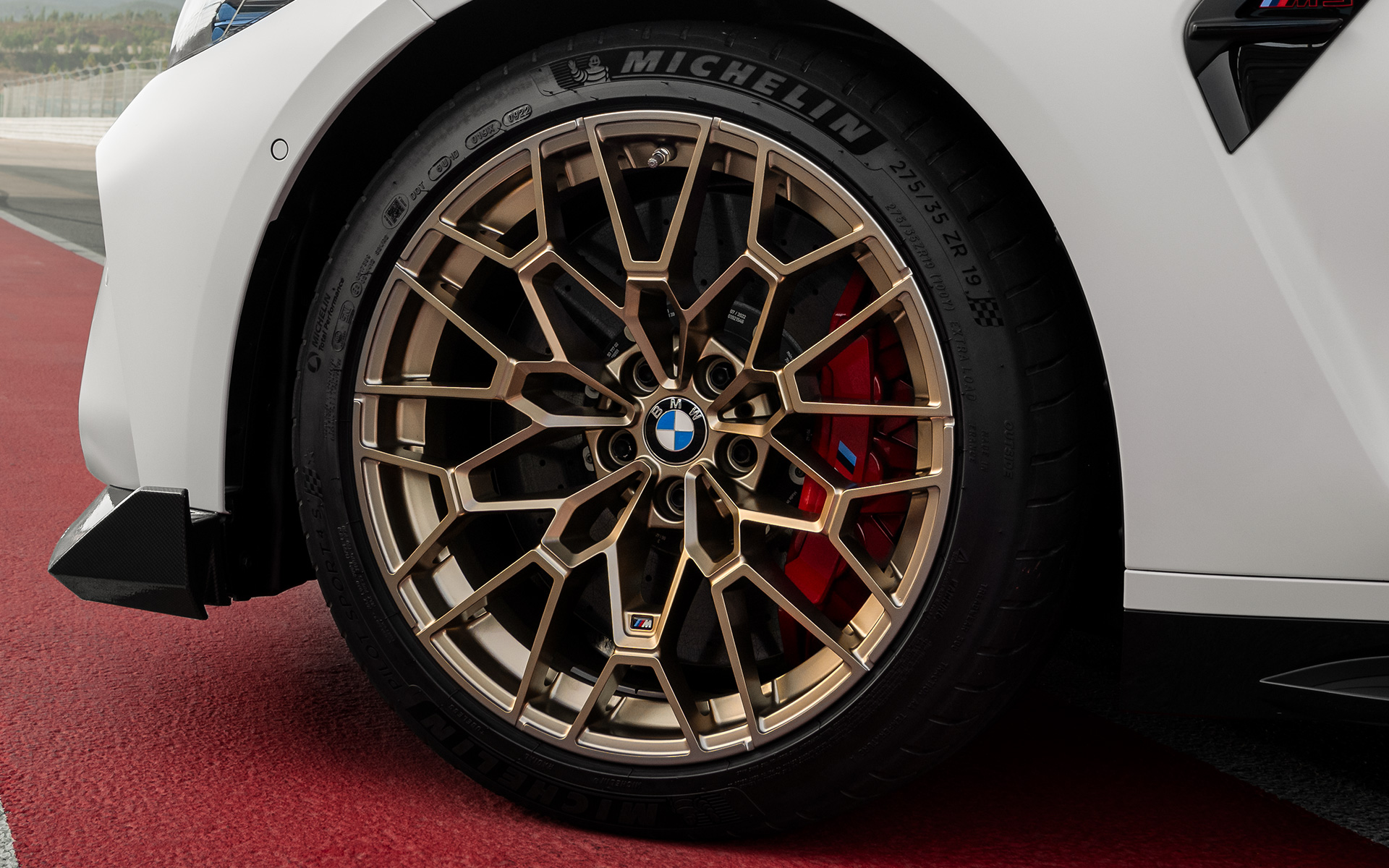 M carbon-keramische remmen hoogglans rood BMW M3 CS G80 BMW M3 CS G80 M carbon-keramische remmen hoogglans rood