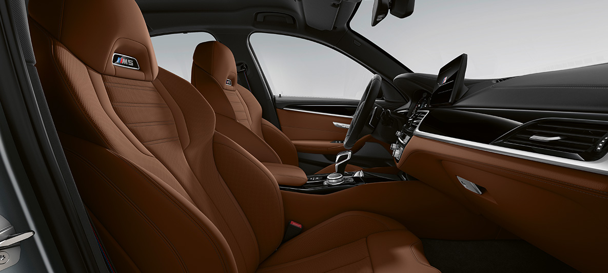BMW Individual BMW M5 Sedan F90 LCI BMW Individual vollederuitrusting Merino Tartufo/Schwarz interieur BMW Individual BMW M5 Sedan F90 LCI BMW Individual vollederuitrusting Merino Tartufo/Schwarz interieur