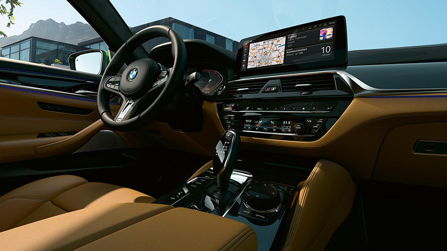 BMW M550i xDrive Sedan G30 LCI interieur