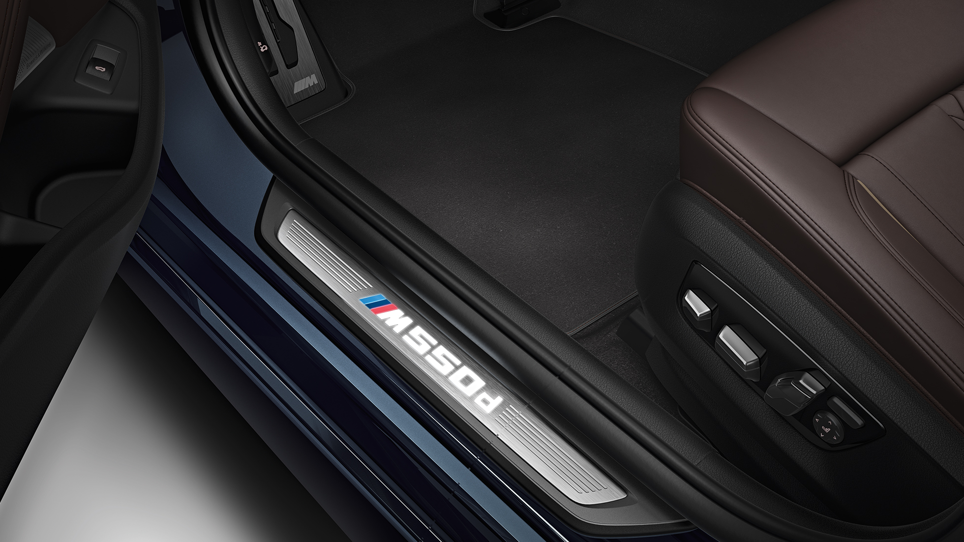 Instaplijst BMW M550d xDrive Touring Instaplijst BMW M550d xDrive Touring G31 interieur