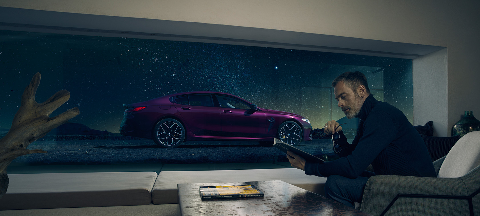 BMW M8 Competition Gran Coupé zijaanzicht BMW M8 Competition Gran Coupé F93 2020 Ametrin metallic zijaanzicht