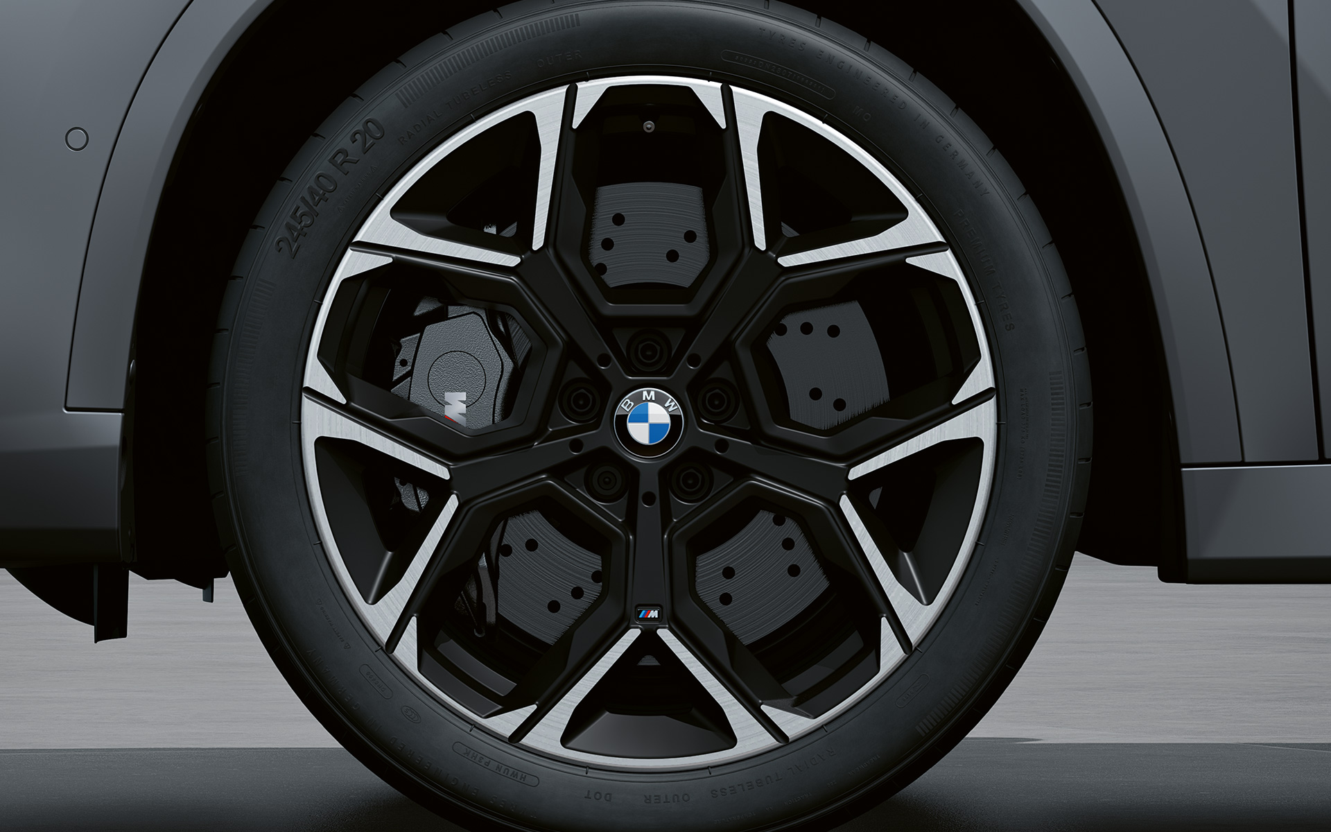BMW X1 M35i xDrive lichtmetalen wielen BMW X1 M35i xDrive exterieur lichtmetalen wielen