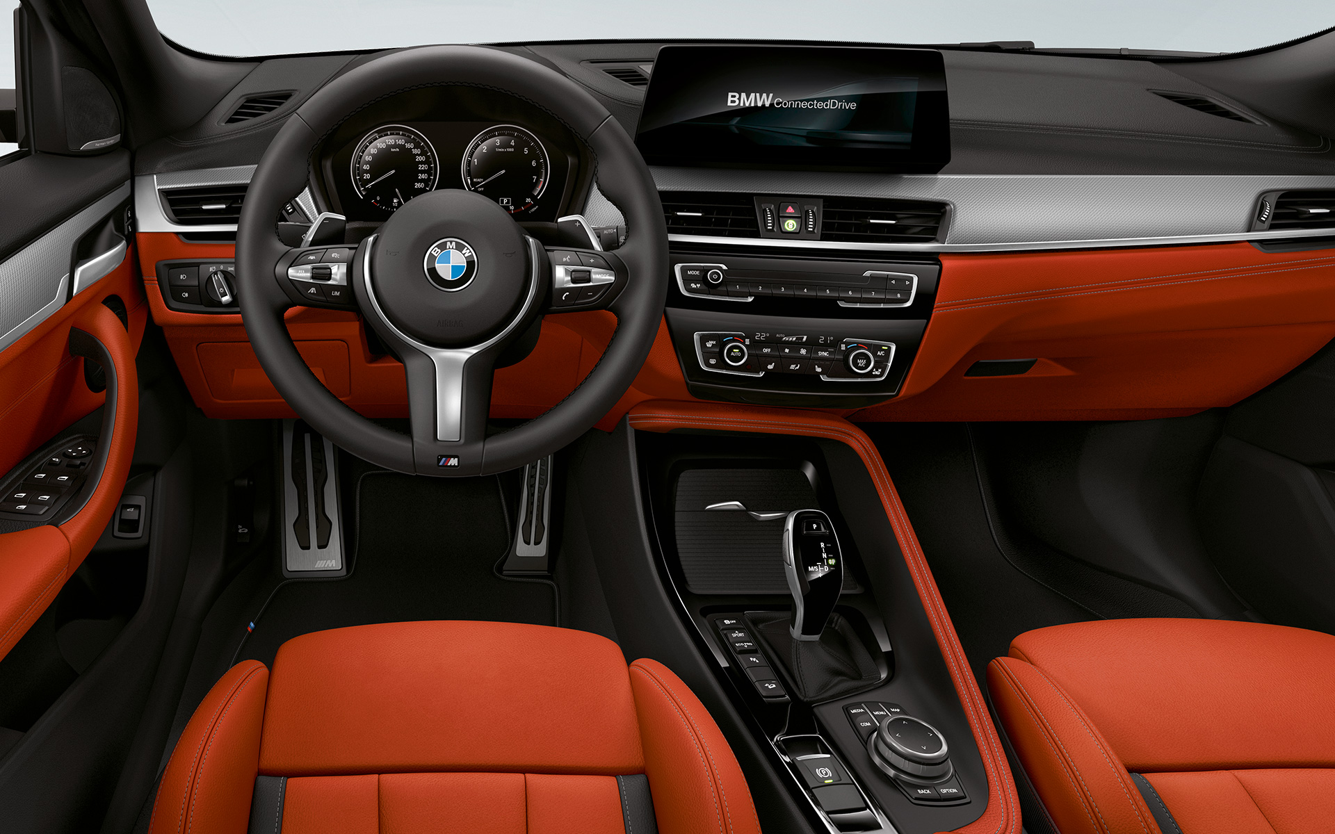 Met leder bekleed M Sportstuurwiel BMW X2 M35i F39 interieur