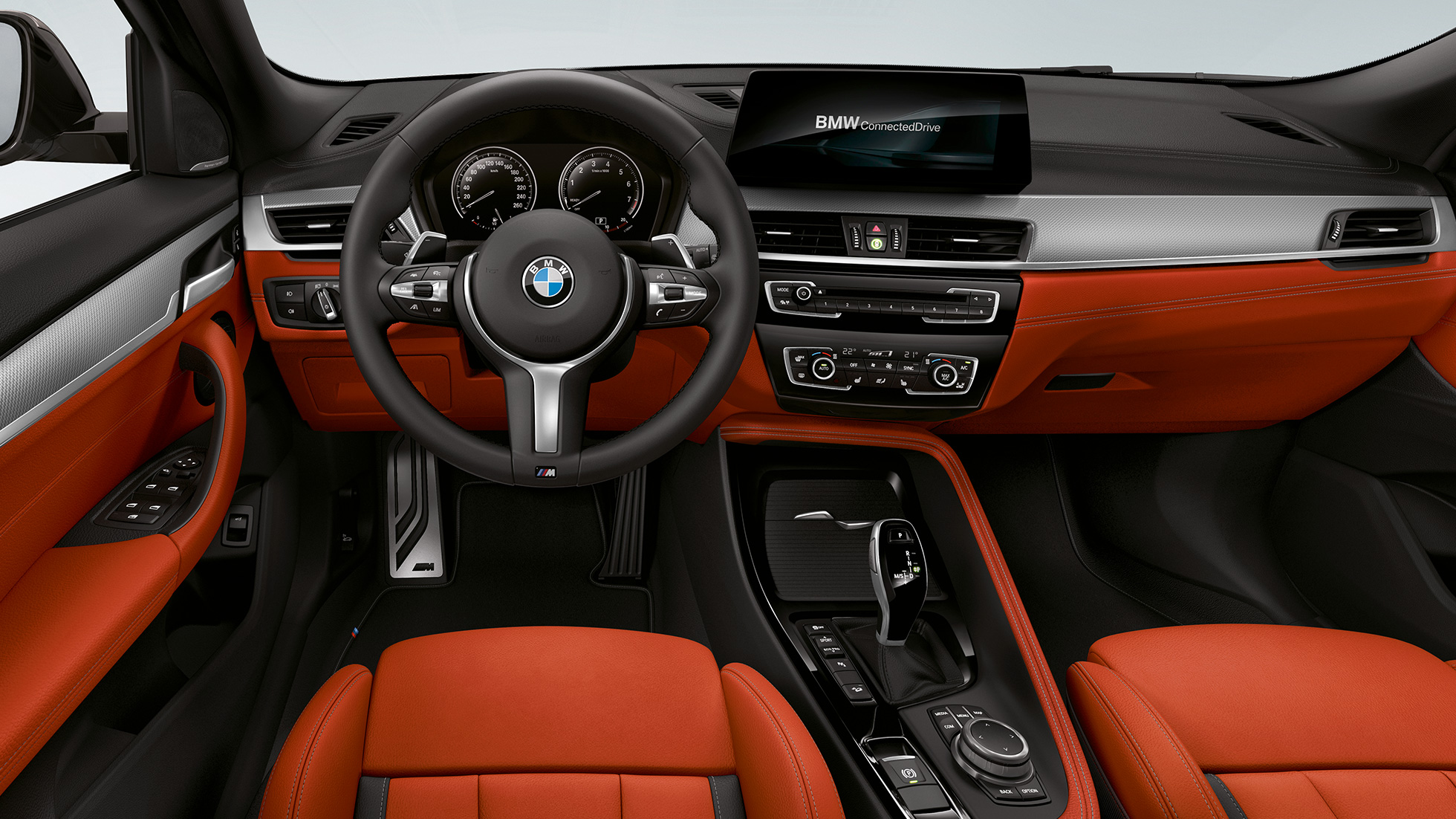 Met leder bekleed M stuurwiel BMW X2 M35i Met leder bekleed M stuurwiel BMW X2 M35i F39 interieur