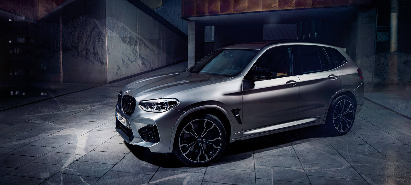 BMW X3 M Competition zijaanzicht BMW X3 M Competition