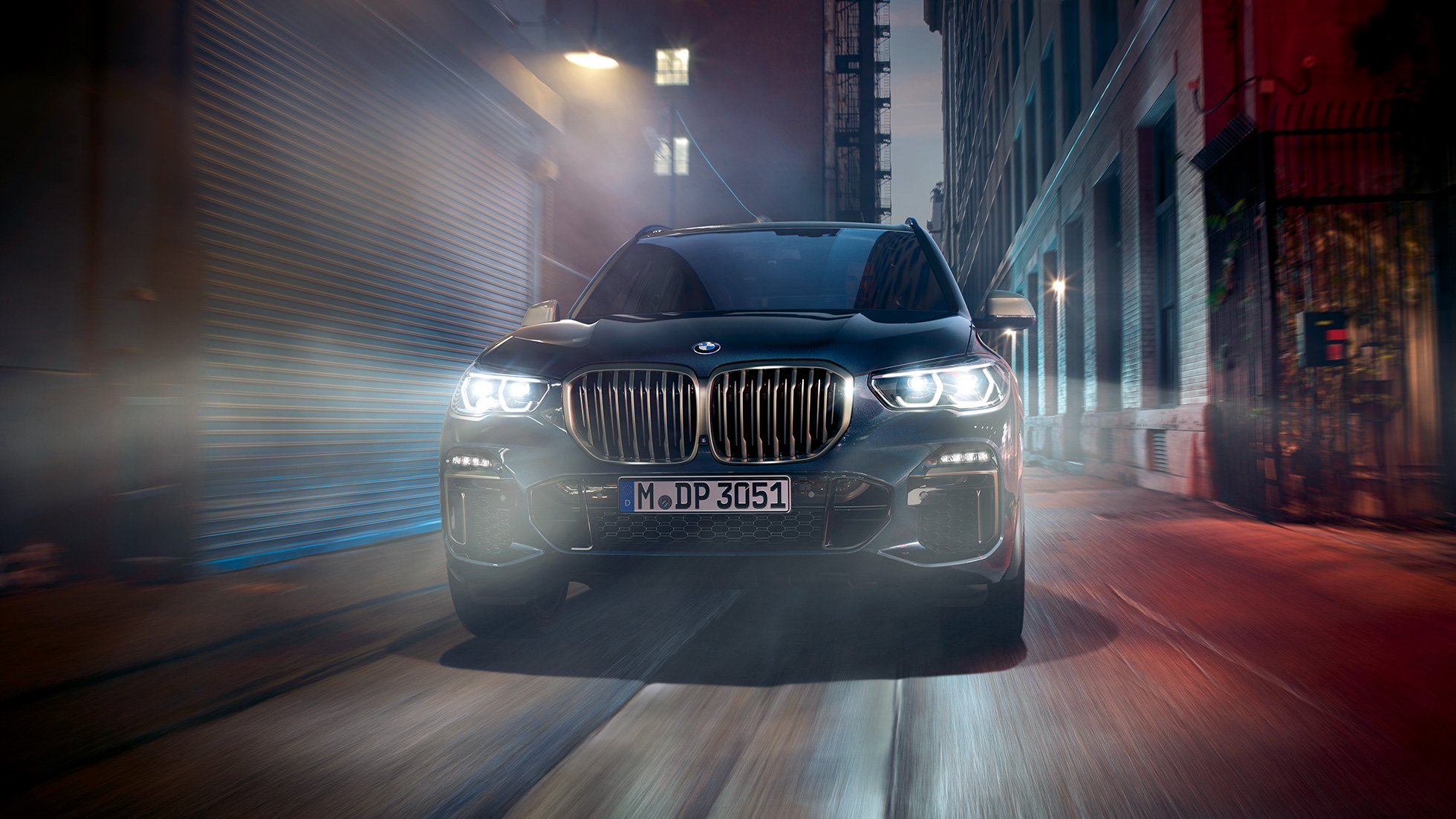 BMW nierengrille BMW X5 M50i BMW nierengrille in Cerium Grey BMW X5 M50i G05 Carbonschwarz metallic vooraanzicht