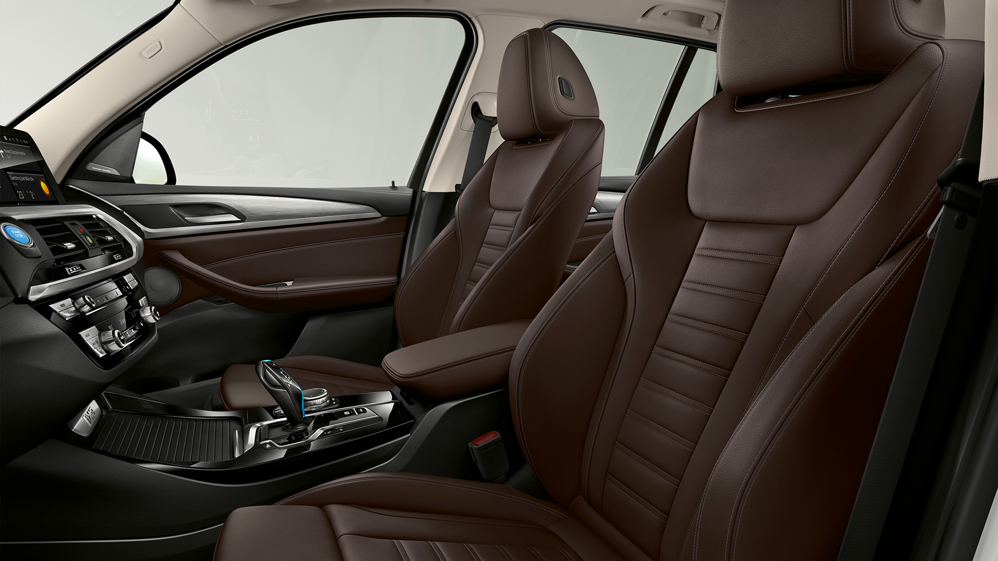 BMW iX3 G08 Model ‘Impressive’ sportstoel in leder Vernasca Schwarz BMW iX3 G08 Model ‘Impressive’ sportstoelen voor bestuurder en voorpassagier in leder Vernasca Schwarz interieur