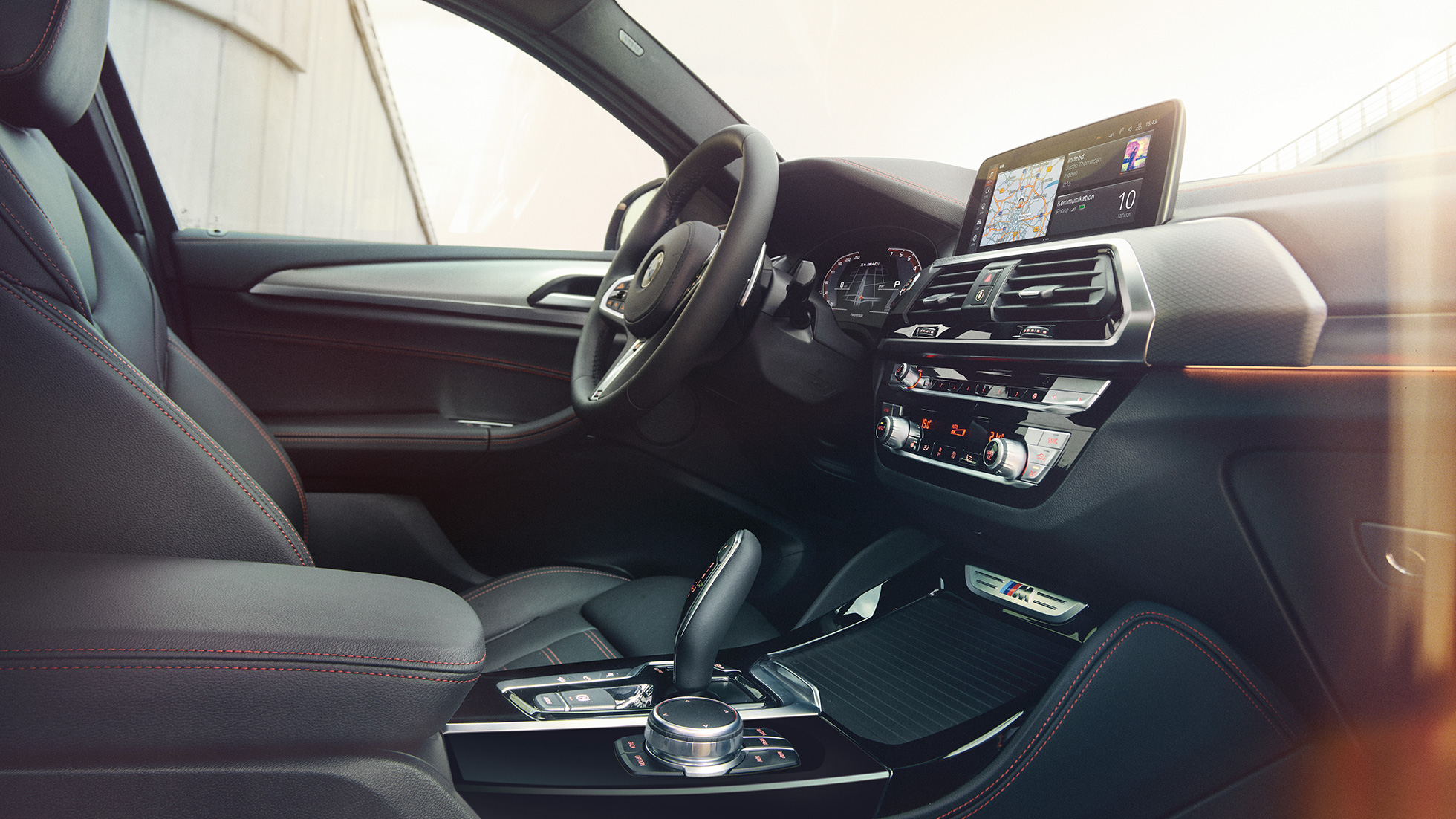 Hoogwaardige interieuruitrusting BMW X4 Hoogwaardige interieuruitrusting BMW X4 G02 2018 interieur