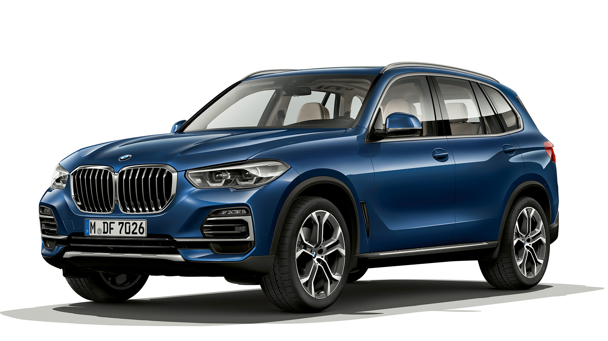 Model xLine BMW X5 xDrive40i driekwart vooraanzicht Model xLine BMW X5 xDrive40i G05 2018 Phytonicblau metallic driekwart vooraanzicht