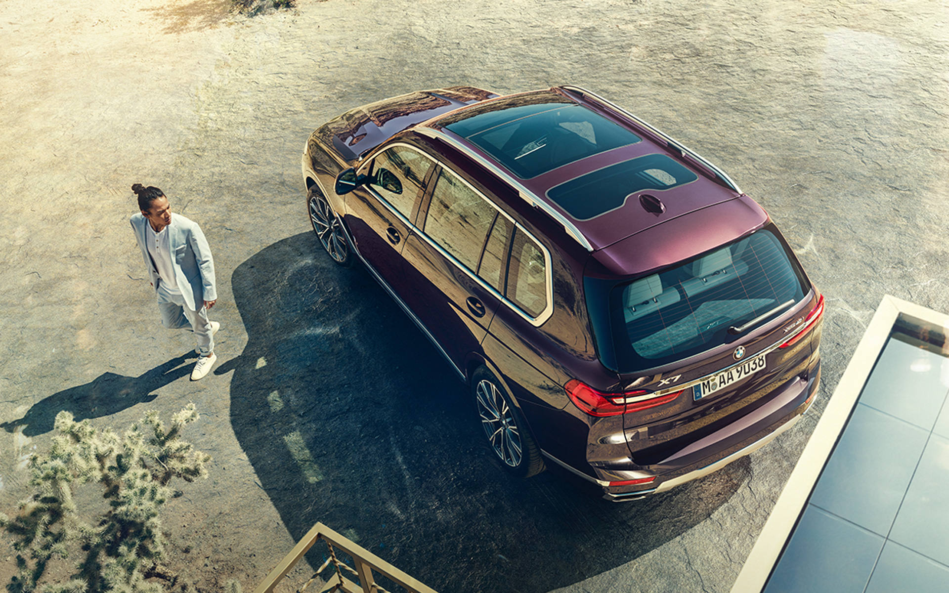 BMW X7 SUV Individual xDrive40i G07 Ametrin metallic vogelperspectief BMW X7 SUV Individual xDrive40i G07 Ametrin metallic vogelperspectief