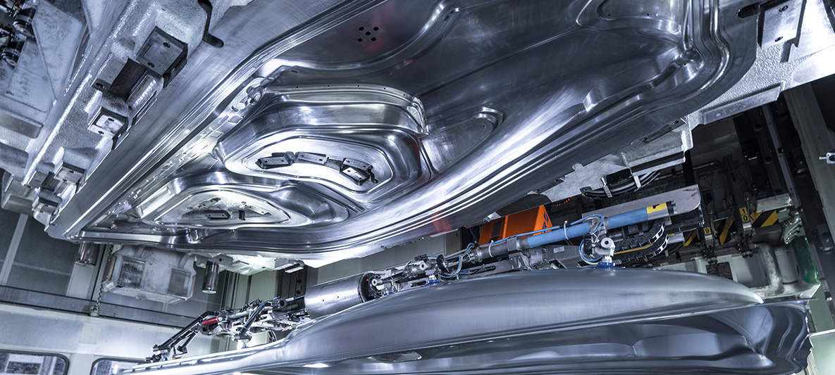Duurzaamheid BMW Special Sales Sustainability Hub Milieu BMW Special Sales Sustainability Hub Milieu Duurzaamheid productiemachine vanuit laag perspectief