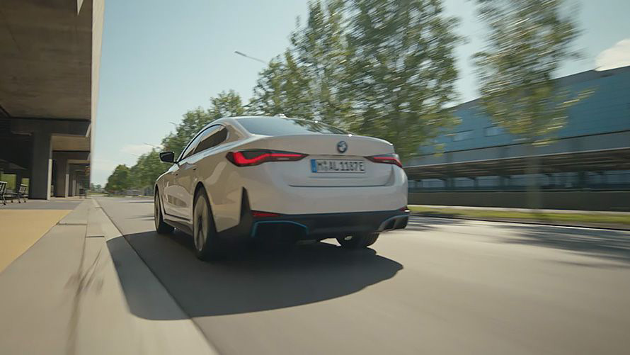 Elektrische BMW modellen BMW i4 energiek rijplezier video Elektrische BMW modellen BMW i4 energiek rijplezier video