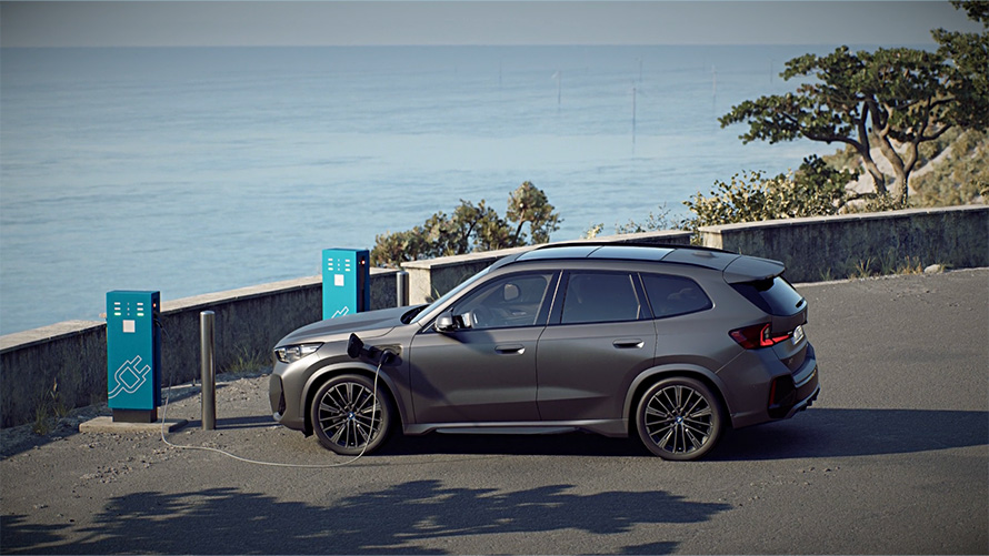 BMW Plug-in Hybride BMW X1 xDrive30e U11 laadstation video BMW Plug-in Hybride BMW X1 xDrive30e U11 laadstation video