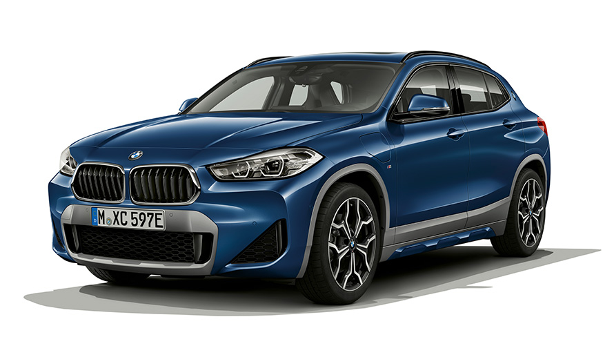 BMW X2 xDrive25e PHEV model driekwart vooraanzicht BMW X2 xDrive25e PHEV model driekwart vooraanzicht