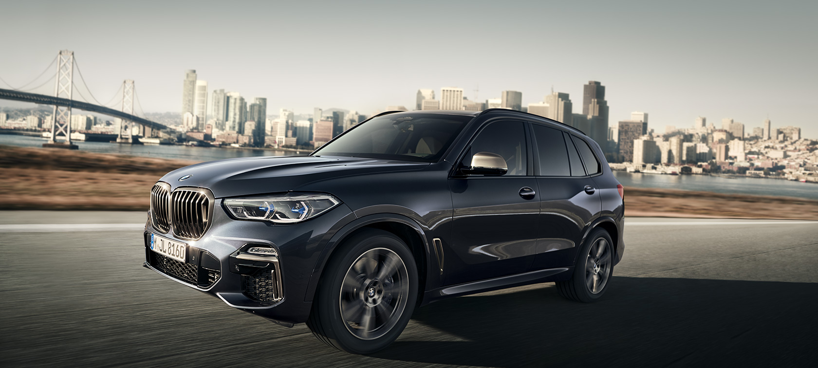 BMW Beveiligde voertuigen uw voordelen BMW Beveiligde voertuigen uw voordelen BMW beveiligde voertuigen rijdend