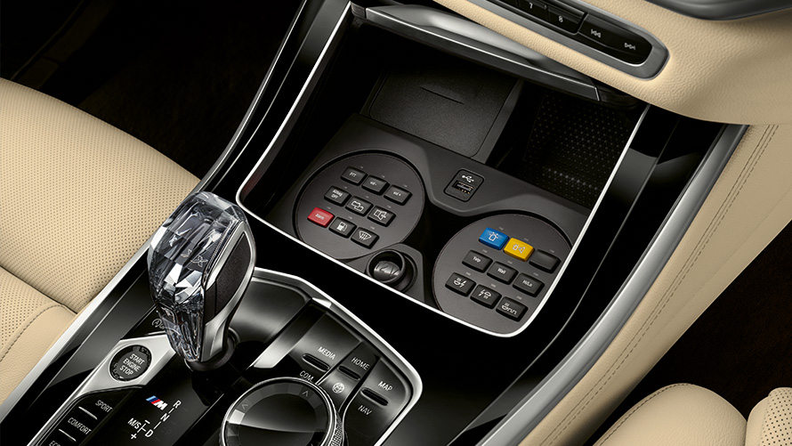 BMW Beveiligde voertuigen optionele uitrusting interieur middenconsole BMW Beveiligde voertuigen optionele uitrusting interieur middenconsole